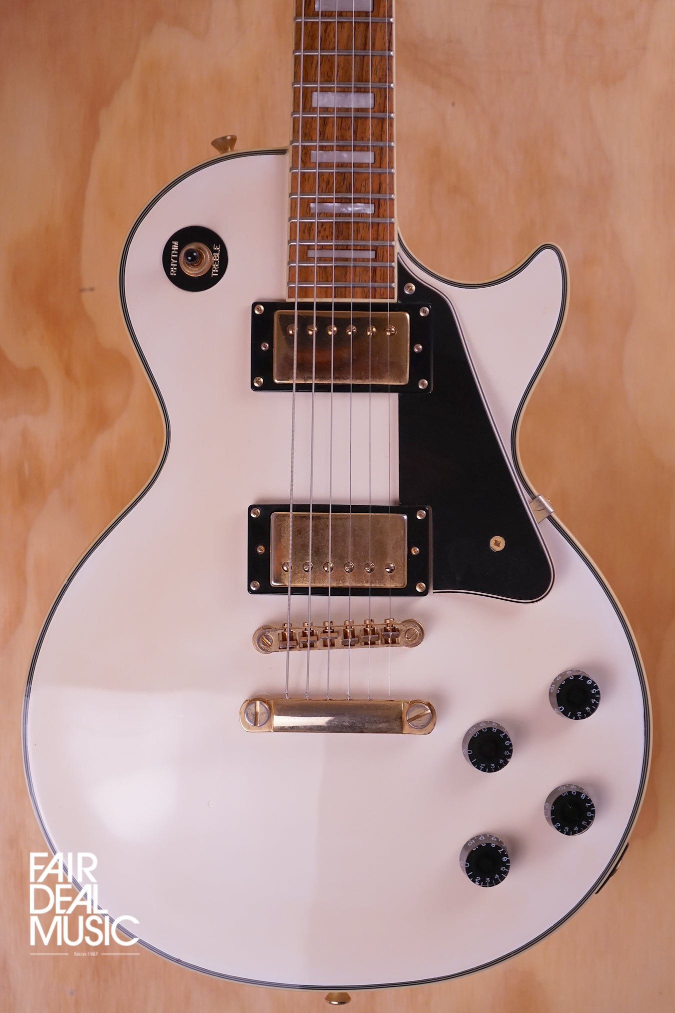 Epiphone Les Paul Custom in Alpine White, USED - Fair Deal Music