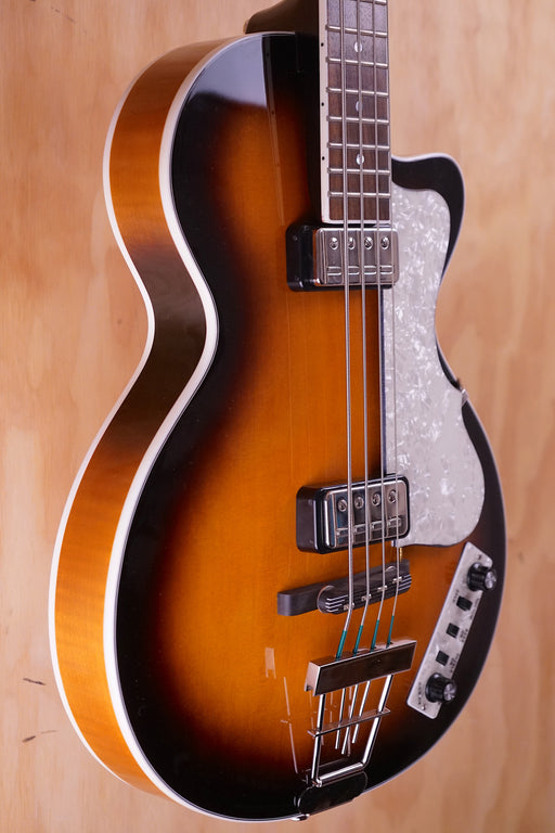 Höfner Contemporary Series HCT 500/2 Club Bass in Sunburst, USED - Fair Deal Music