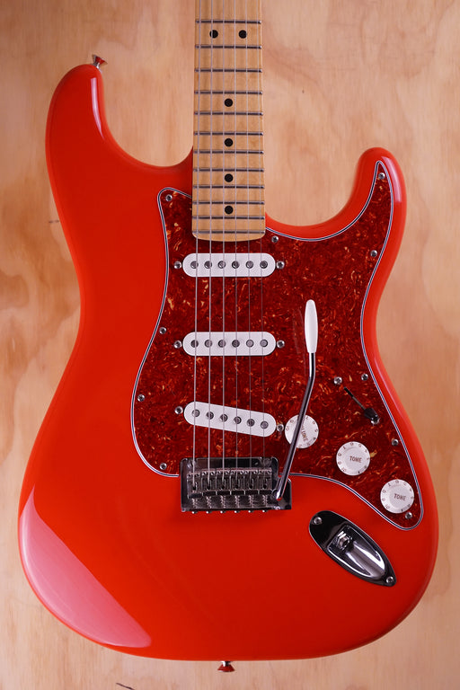 Fender Player Stratocaster in Coral Red, USED - Fair Deal Music