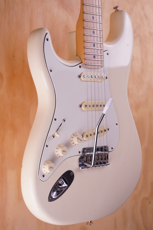 Fender American Standard Stratocaster Left-Handed in Olympic White, (Used) - Fair Deal Music