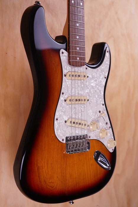 Squier Pro Tone Stratocaster in Sunburst, USED - Fair Deal Music