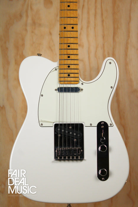 Fender Player Telecaster MN, Polar White, Ex Display - Fair Deal Music