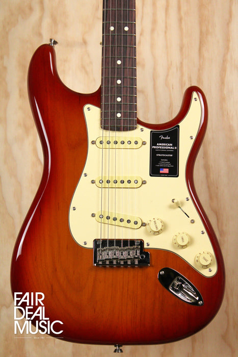 Fender American Professional II Stratocaster MN, Sienna Sunburst, Ex Display - Fair Deal Music