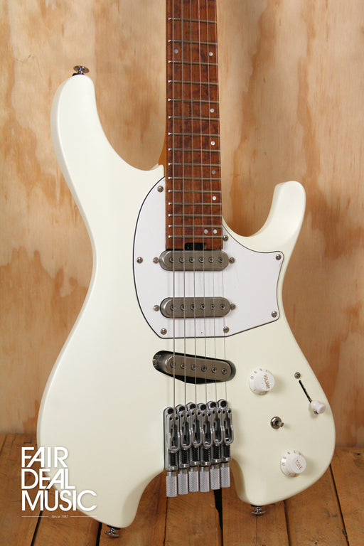 Ibanez ICHI10 Ichika Nito Signature Guitar in Vintage White Matte, Ex Display - Fair Deal Music